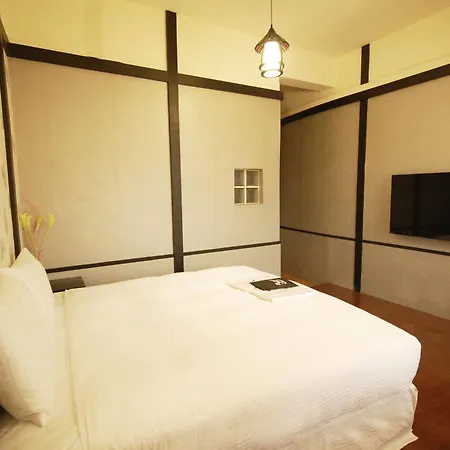 Hananoi Bed And Breakfast
